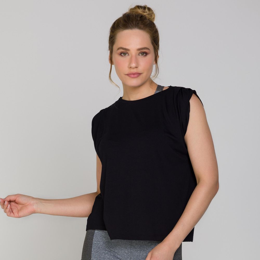 Blusa Muscle Tee Pregas nos Ombros e Gota Costas