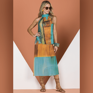 Vestido Midi em Tule Estampado da coleção Poesia dos Ventos com Decote estilo Halter Franzido, decote em V nas Costas e Amarração na Gola.